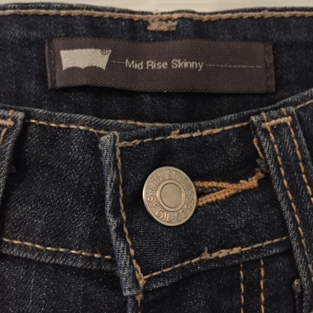 Levi’s Jeans - Picture 3 of 5
